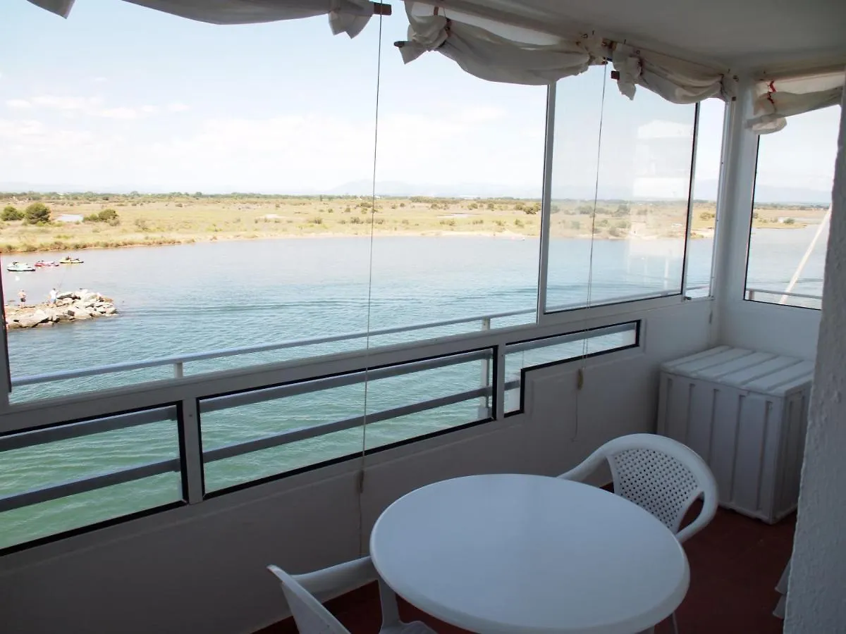 Grand Pavois 14 Apartment Roses Spain
