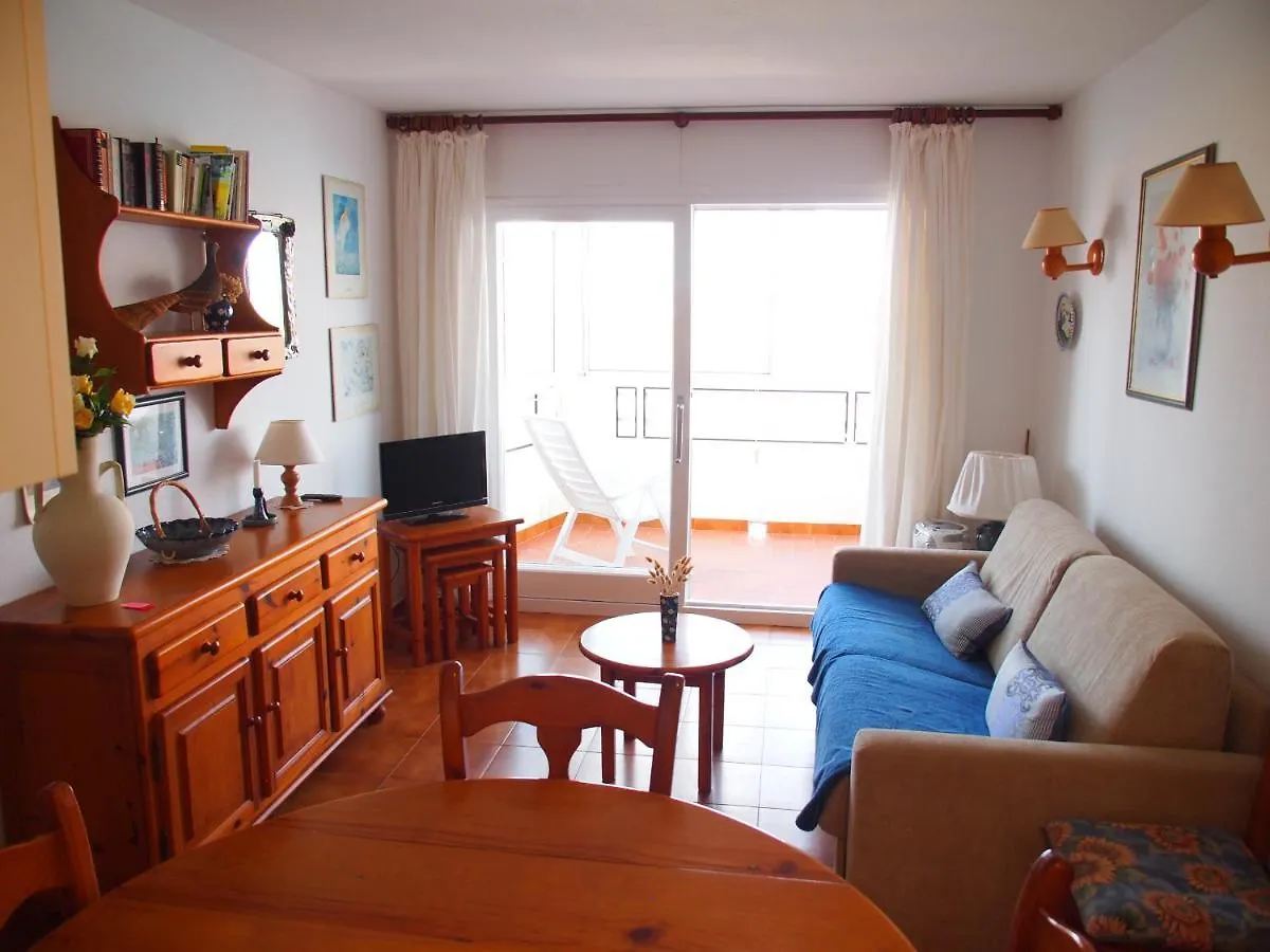 Grand Pavois 14 Apartment Roses 0*,  Spain